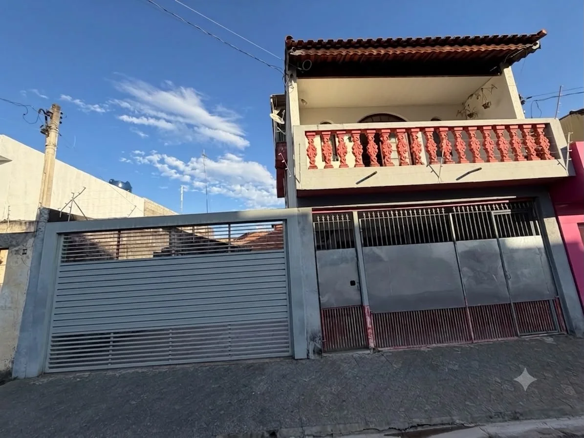 Casa à venda em Jordanésia