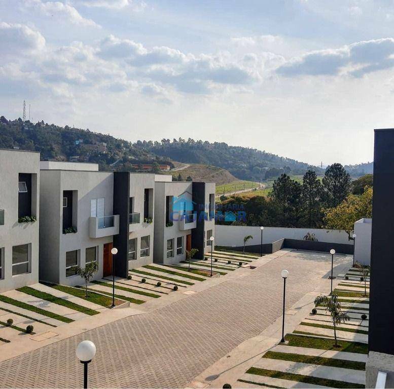 Casa com 3 dormitórios à venda, 89 m² por R$ 550.000 - Chácara do Solar I (Fazendinha) - Santana de Parnaíba/SP
