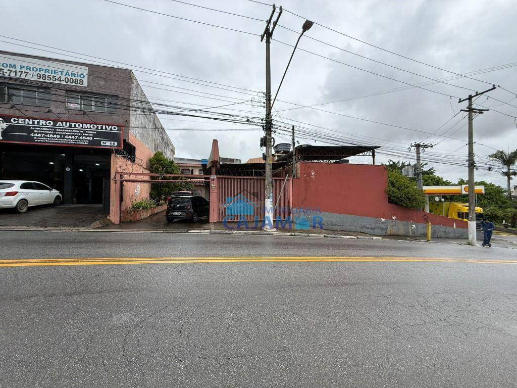 Casa com 2 dormitórios para alugar, 196 m² por R$ 4.500/mês - Altos de Jordanésia (Jordanésia) - Cajamar/SP