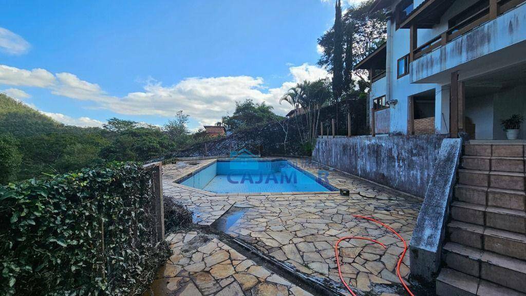 Casa com 3 dormitórios à venda, 363 m² por R$ 1.700.000 - Village Scorpios I - Cajamar/SP