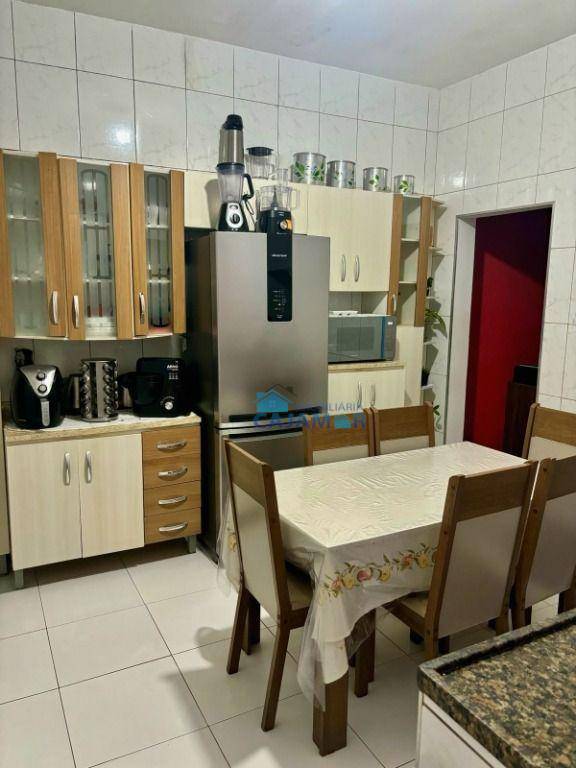 Casa com 1 dormitório à venda, 144 m² por R$ 410.000 - Cidade São Pedro - Gleba B - Santana de Parnaíba/SP