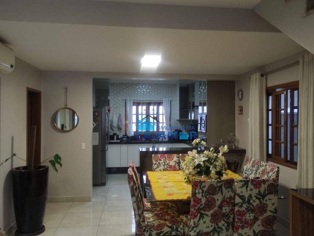 Casa com 3 dormitórios à venda, 183 m² por R$ 1.095.000 - Portal dos Ipês - Cajamar/SP
