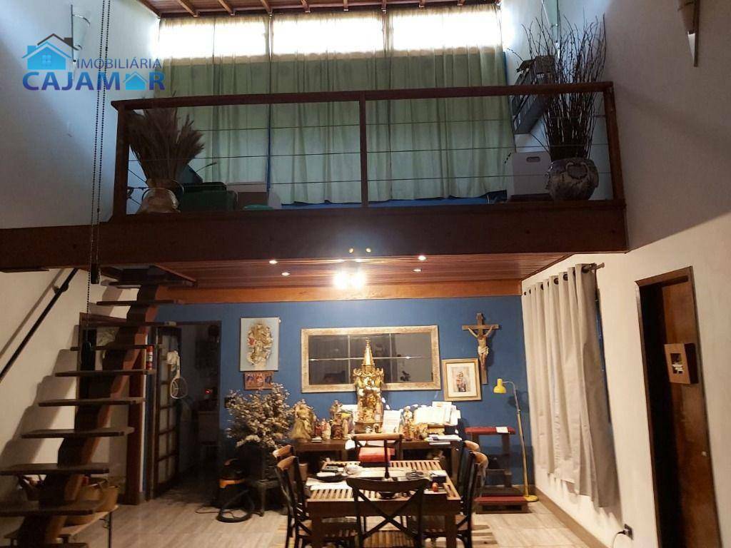 Casa com 3 dormitórios à venda, 220 m² por R$ 940.000,00 - Residencial Santa Helena - Gleba I - Santana de Parnaíba/SP