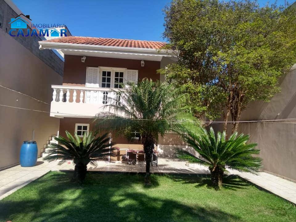 Casa com 3 dormitórios para alugar, 253 m² por R$ 5.000,00/mês - Jordanésia (Jordanésia) - Cajamar/SP